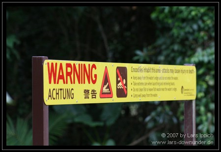 Warnung vor Krokodilen